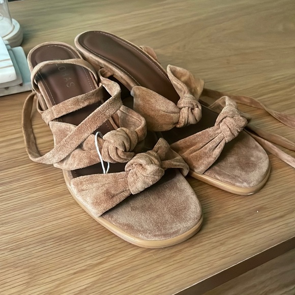 NWOT ALOHAS Brown suede block heel lace up sandals size 38 - Picture 5 of 5